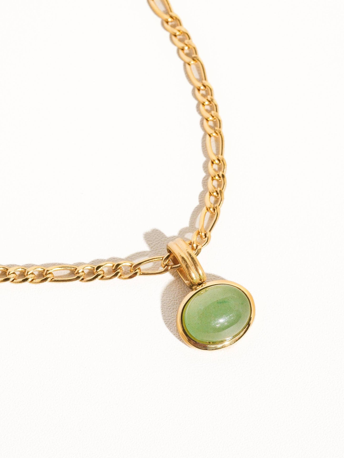 Meadow Stone Pendant Chain Necklace