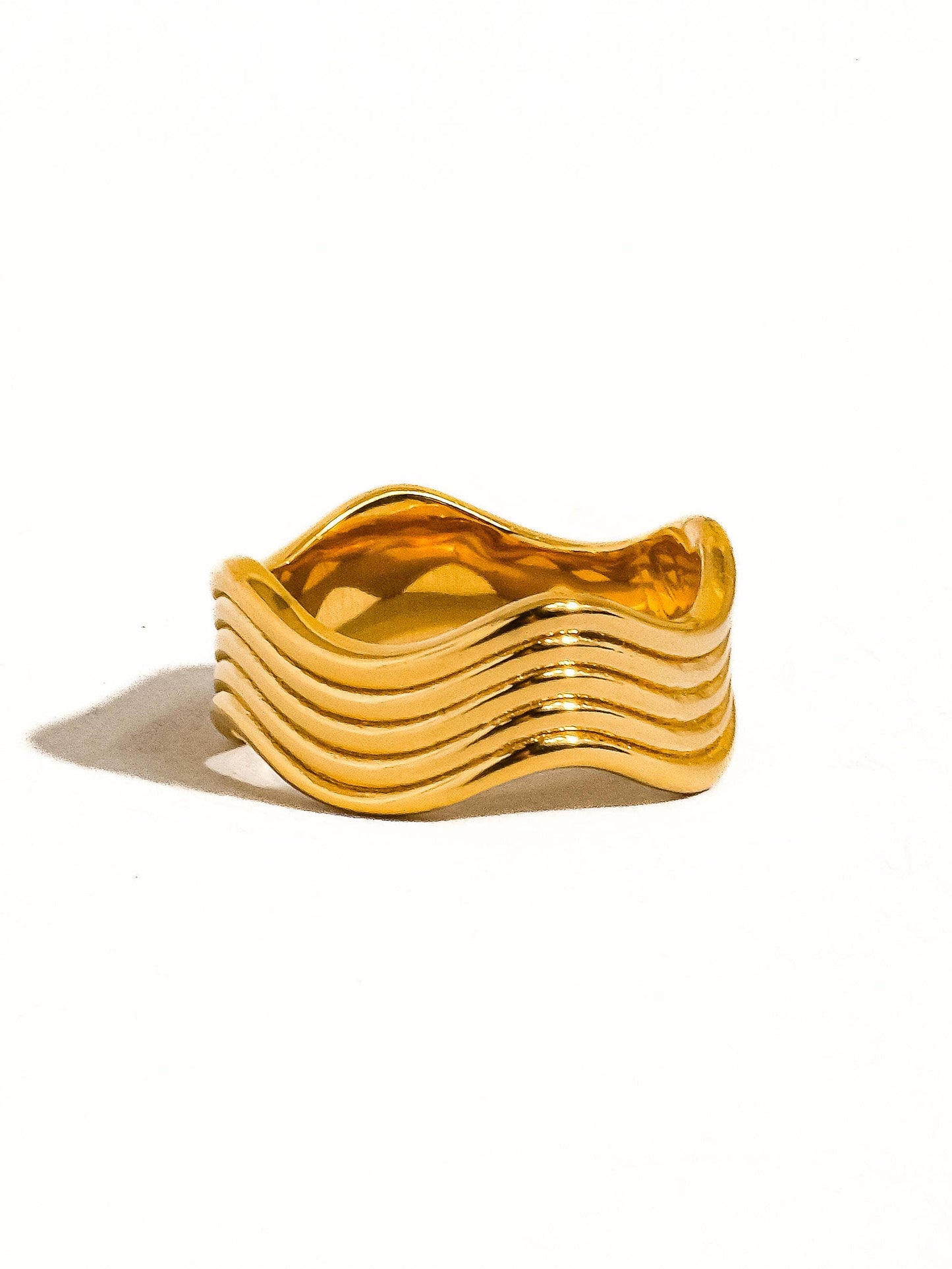Nivea Bold Stacked Wave Band Ring