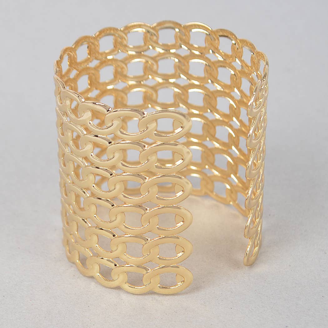 The Valencia Wide Chain Cuff