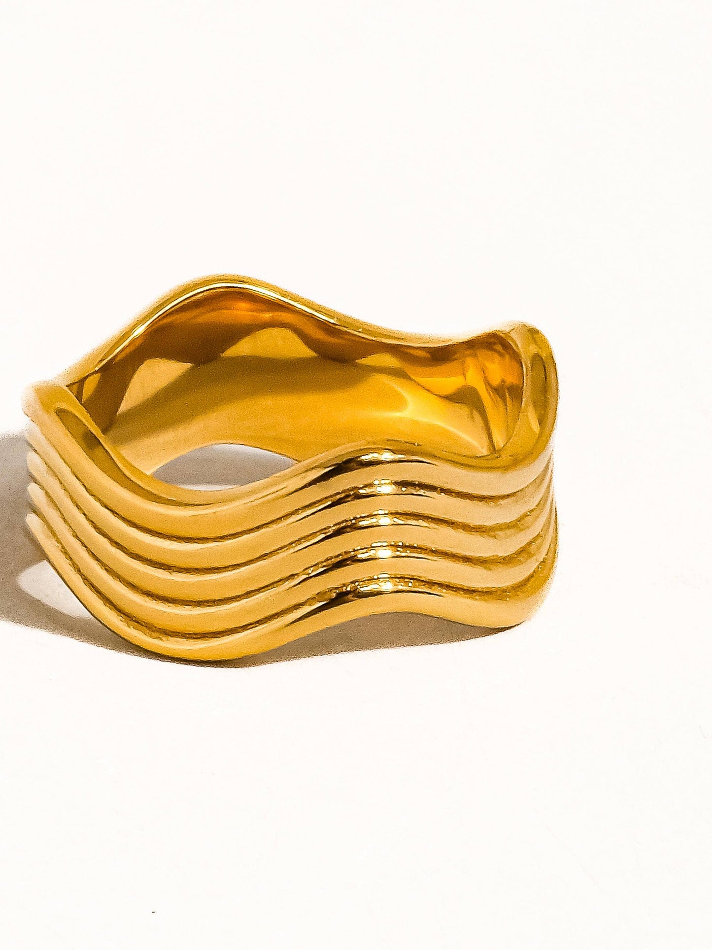 Nivea Bold Stacked Wave Band Ring