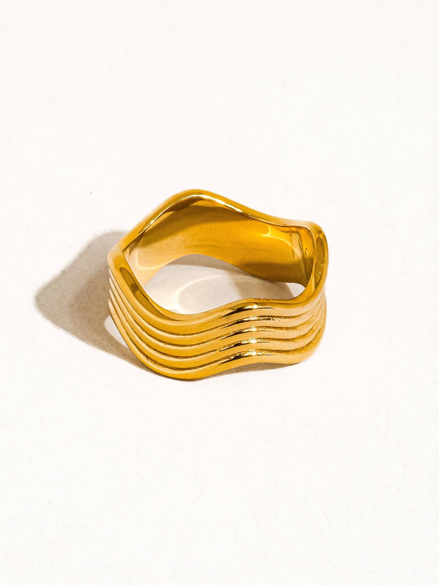 Nivea Bold Stacked Wave Band Ring