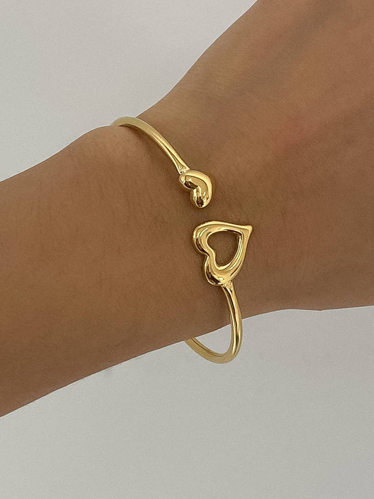 Helena Heart Bangle